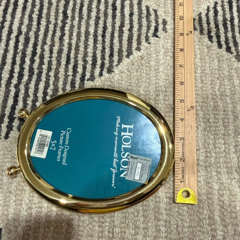 Holson 5x7 Oval Brass Tone Picture Frame Tabletop Vintage‎ Style Ball Feet